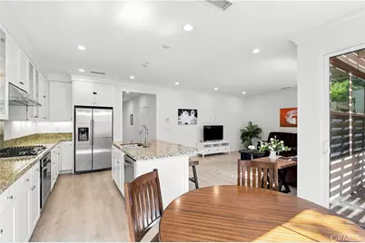 73 Wildvine, Irvine, CA 92620 - Photo 13