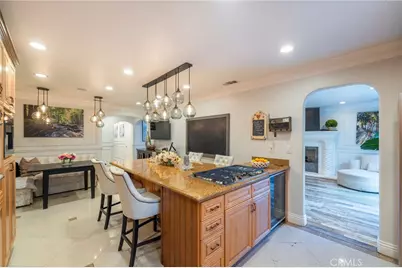 1861 W Chalet, Anaheim, CA 92804 - Photo 15