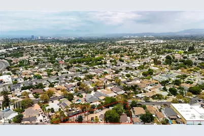 2430 W 6th #A&amp;b, Santa Ana, CA 92703 - Photo 9