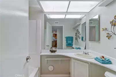 8884 Thames River, Fountain Valley, CA 92708 - Photo 29