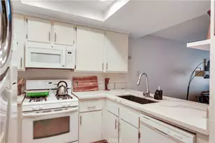 941 S Mountain, Ontario, CA 91762 - Photo 9
