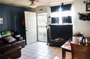 649 S Vancouver Ave, Los Angeles, CA 90022 - Photo 29