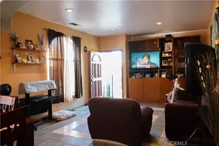 649 S Vancouver Ave, Los Angeles, CA 90022 - Photo 15
