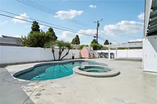 5792 Venturi Dr, Huntington Beach, CA 92649 - Photo 25
