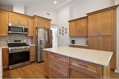 2049 Monrovia, Costa Mesa, CA 92627 - Photo 37