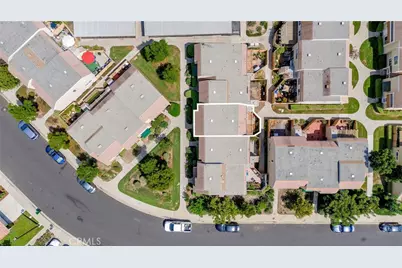 15 Brookfield, Irvine, CA 92604 - Photo 3