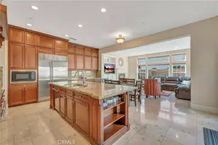 17441 Suffolk Ln, Huntington Beach, CA 92649 - Photo 11