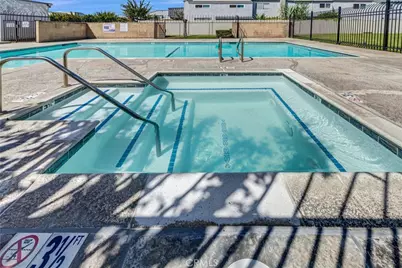4828 W 5th #E, Santa Ana, CA 92703 - Photo 7