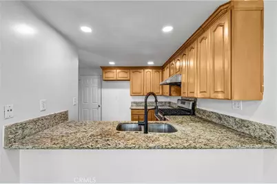 4828 W 5th #E, Santa Ana, CA 92703 - Photo 23