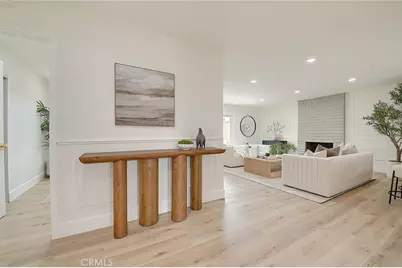 2113 S Forest, Santa Ana, CA 92704 - Photo 3