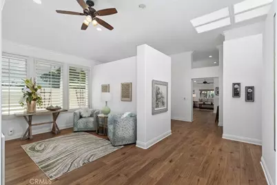 21451 Medina, Mission Viejo, CA 92692 - Photo 3