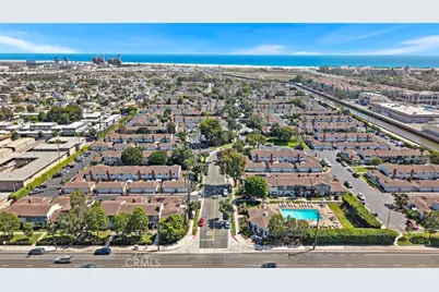 8215 Deerfield Drive, Huntington Beach, CA 92646 - Photo 41