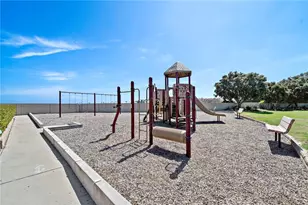 8215 Deerfield Dr, Huntington Beach, CA 92646 - Photo 29