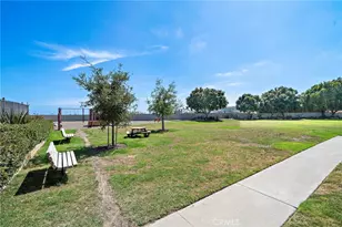 8215 Deerfield Dr, Huntington Beach, CA 92646 - Photo 31