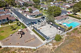 8215 Deerfield Dr, Huntington Beach, CA 92646 - Photo 35