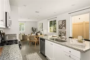 24557 Sonieta Ct, Corona, CA 92883 - Photo 17