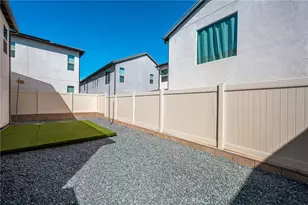 24557 Sonieta Ct, Corona, CA 92883 - Photo 35