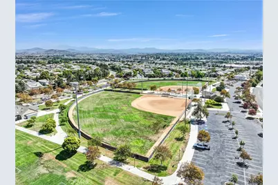40274 Rosewell Court, Temecula, CA 92591 - Photo 37