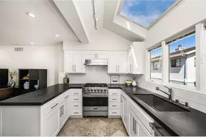 506 1/2 Acacia, Corona del Mar, CA 92625 - Photo 17