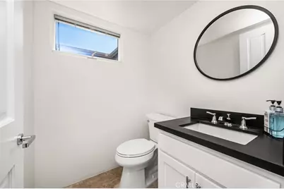506 1/2 Acacia, Corona del Mar, CA 92625 - Photo 19
