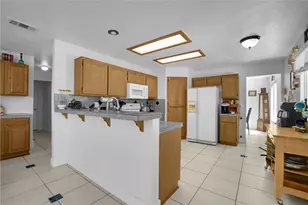 14426 Laguna Ct, Adelanto, CA 92301 - Photo 7