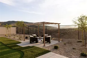 39273 Saddle Dr, Palmdale, CA 93551 - Photo 25