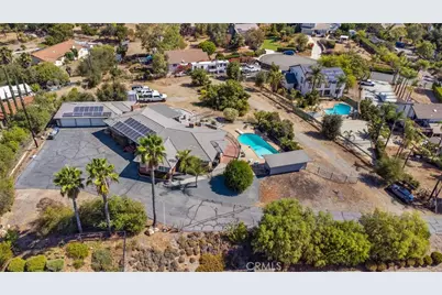 1463 S Citrus Avenue, Escondido, CA 92027 - Photo 39