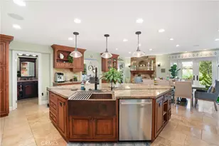 5771 Grimsby Dr, Huntington Beach, CA 92649 - Photo 25