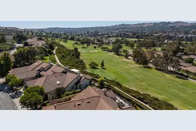 27515 Via Sequoia, San Juan Capistrano, CA 92675 - Photo 15