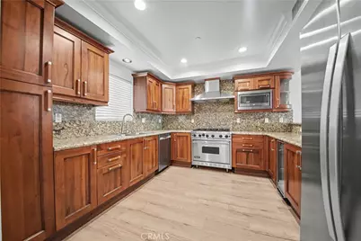 1878 Greenfield Avenue #204, Los Angeles, CA 90025 - Photo 3