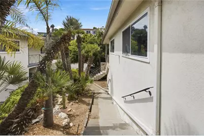 8132 Pershing Drive, Playa del Rey, CA 90293 - Photo 17