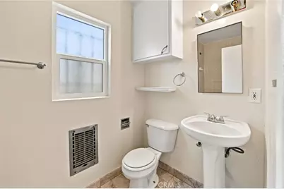 8132 Pershing Drive, Playa del Rey, CA 90293 - Photo 23