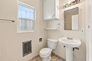 8132 Pershing Dr, Playa del Rey, CA 90293 - Photo 23
