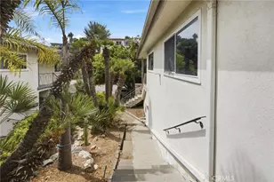8132 Pershing Dr, Playa del Rey, CA 90293 - Photo 17