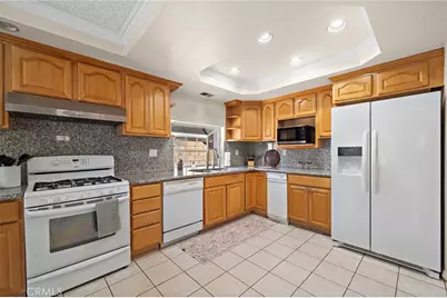 20241 Morristown, Huntington Beach, CA 92646 - Photo 17