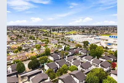 12528 Green Willow Drive, Garden Grove, CA 92845 - Photo 35