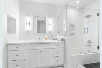 817 Main Street, Huntington Beach, CA 92648 - Photo 41