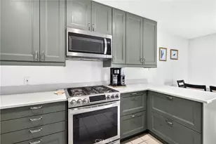 4713 Arena, Huntington Beach, CA 92649 - Photo 9