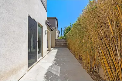 2111 Breakaway, Costa Mesa, CA 92627 - Photo 29