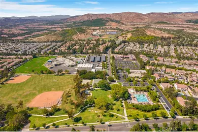 9 Oakhurst, Irvine, CA 92620 - Photo 33