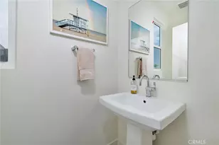 7255 Pointbreak Dr, Huntington Beach, CA 92647 - Photo 15