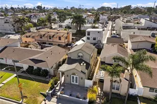 1209 Huntington St, Huntington Beach, CA 92648 - Photo 29