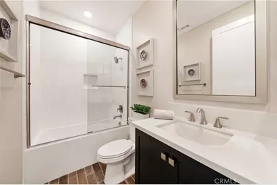 94 Swift, Irvine, CA 92618 - Photo 33