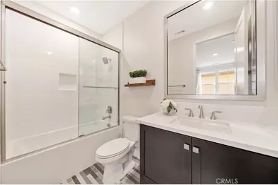 94 Swift, Irvine, CA 92618 - Photo 35