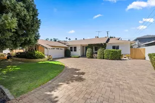 2009 S Eileen Dr, Anaheim, CA 92802 - Photo 1
