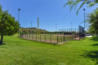 134 Milky Way, Irvine, CA 92618 - Photo 31