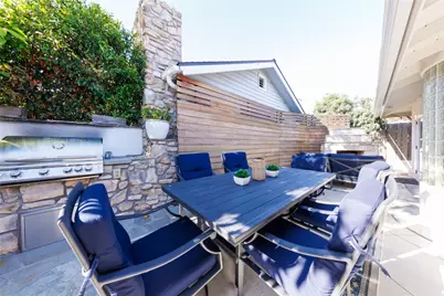 380 Thalia, Laguna Beach, CA 92651 - Photo 17