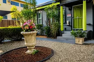 800 N Hobart, Los Angeles, CA 90029 - Photo 1