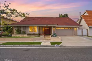 5291 Kenilworth, Huntington Beach, CA 92649 - Photo 1