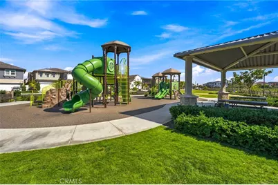 5291 Kenilworth, Huntington Beach, CA 92649 - Photo 47